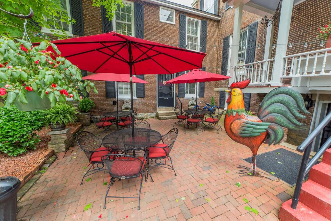 Bourbon Manor Bed & Breakfast Inn Bardstown Exterior photo